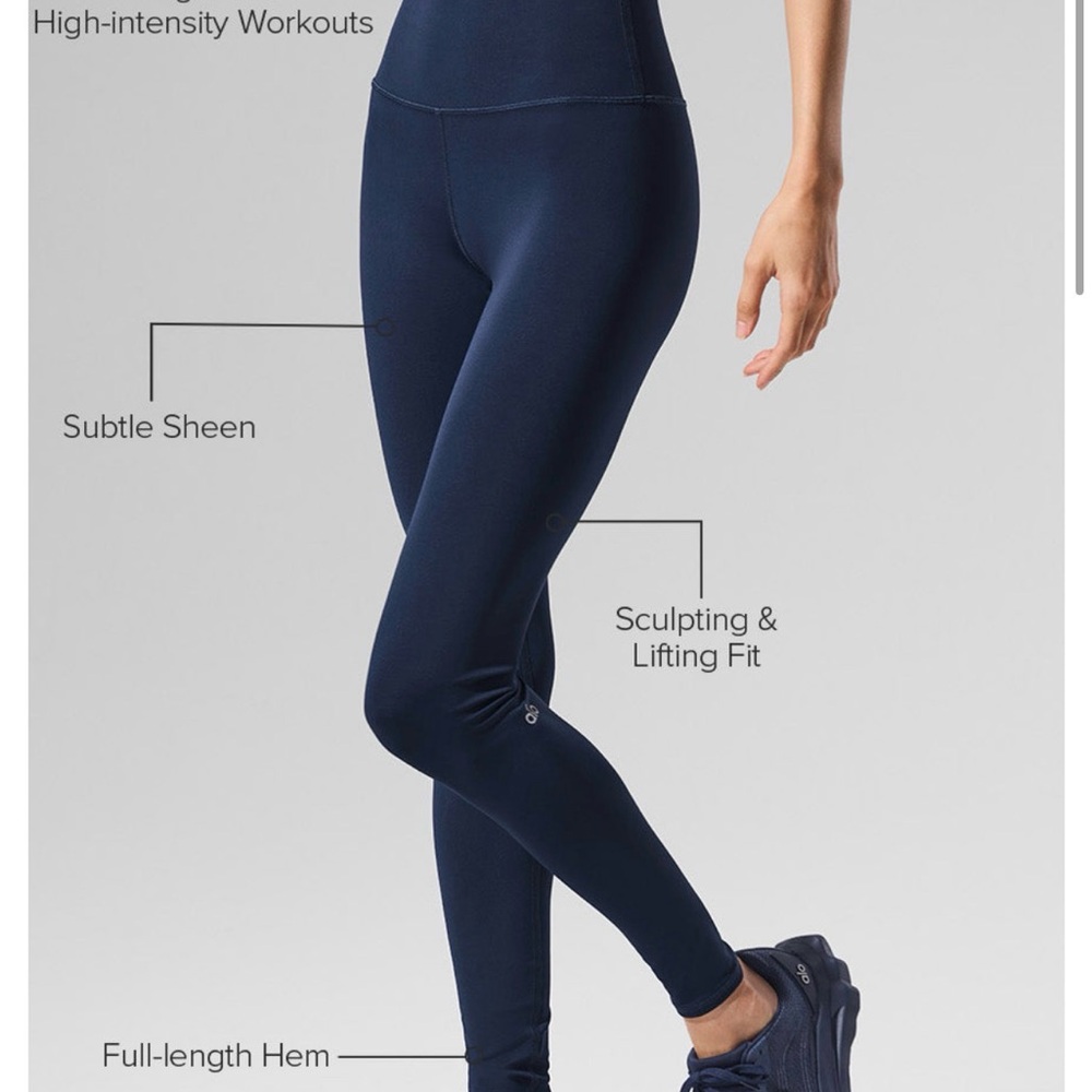 ALO YOGA High-Waist Airlift Legging